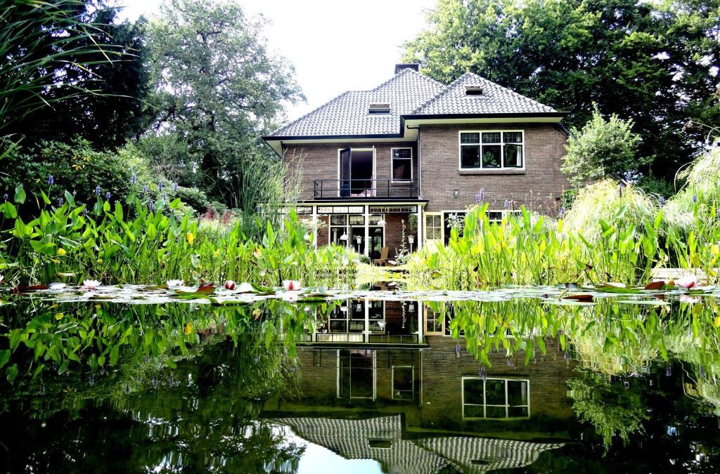 Bilthoven Apartment | Apartment in Romantic Villa