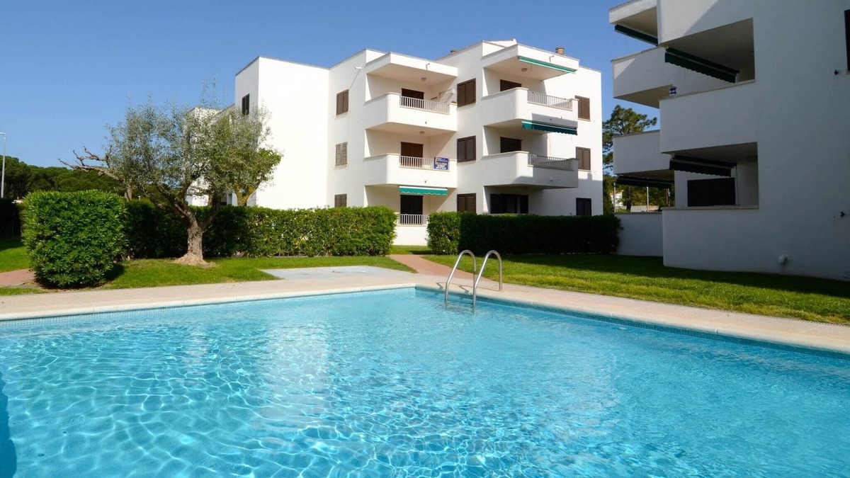 Aiguablava Apartment | Apartment in Spain near Beach & Pool
