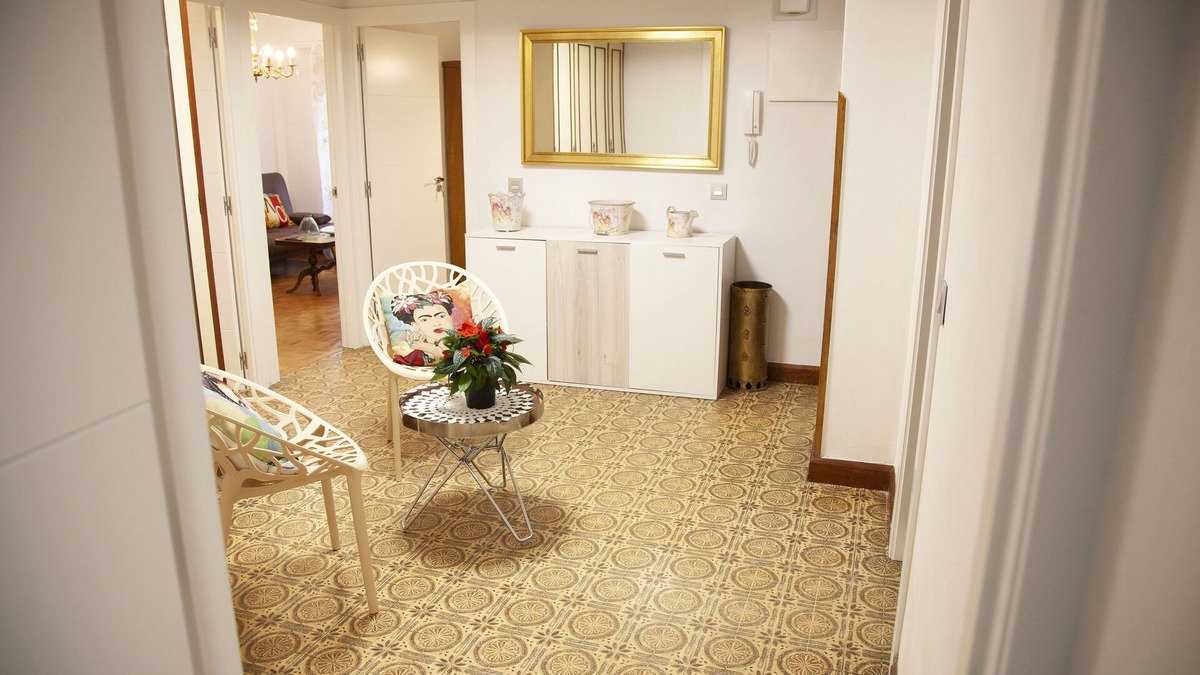 Gijon-Este House | Apartment in the Campos next to the beach of San Lorenzo