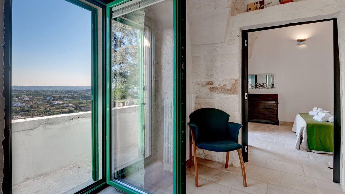 Old Town Cisternino Apartment | Apartment in the center with breathtaking views of the Valle D'itria