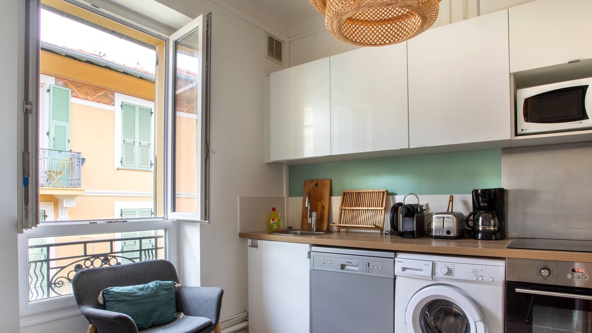 Liberation Apartment | Apartment in the Libération district
