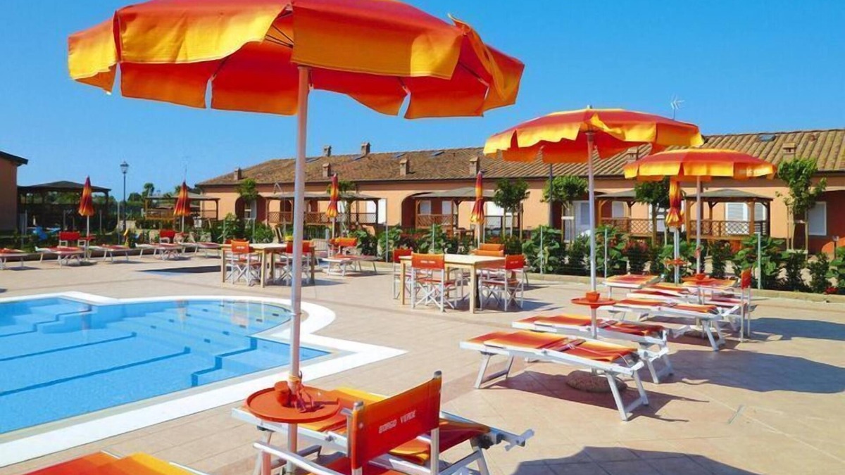 Vada Apartment | Apartment in VADA with garden furniture-formerly TUI Ferienhaus