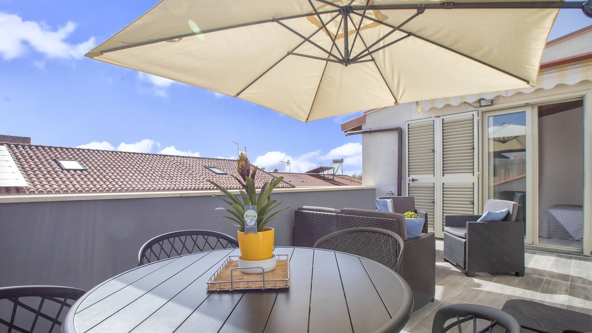 Sorso Apartment | Apartment 'Isola Di Giava Holiday' with Private Terrace, Wi-Fi & Air Conditioning