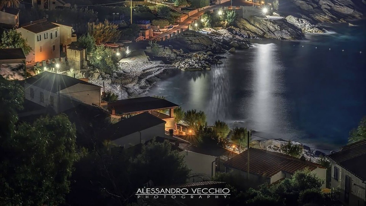 Chiessi Apartment | Apartment about 14 km from Marina di Campo and 13 from Marciana