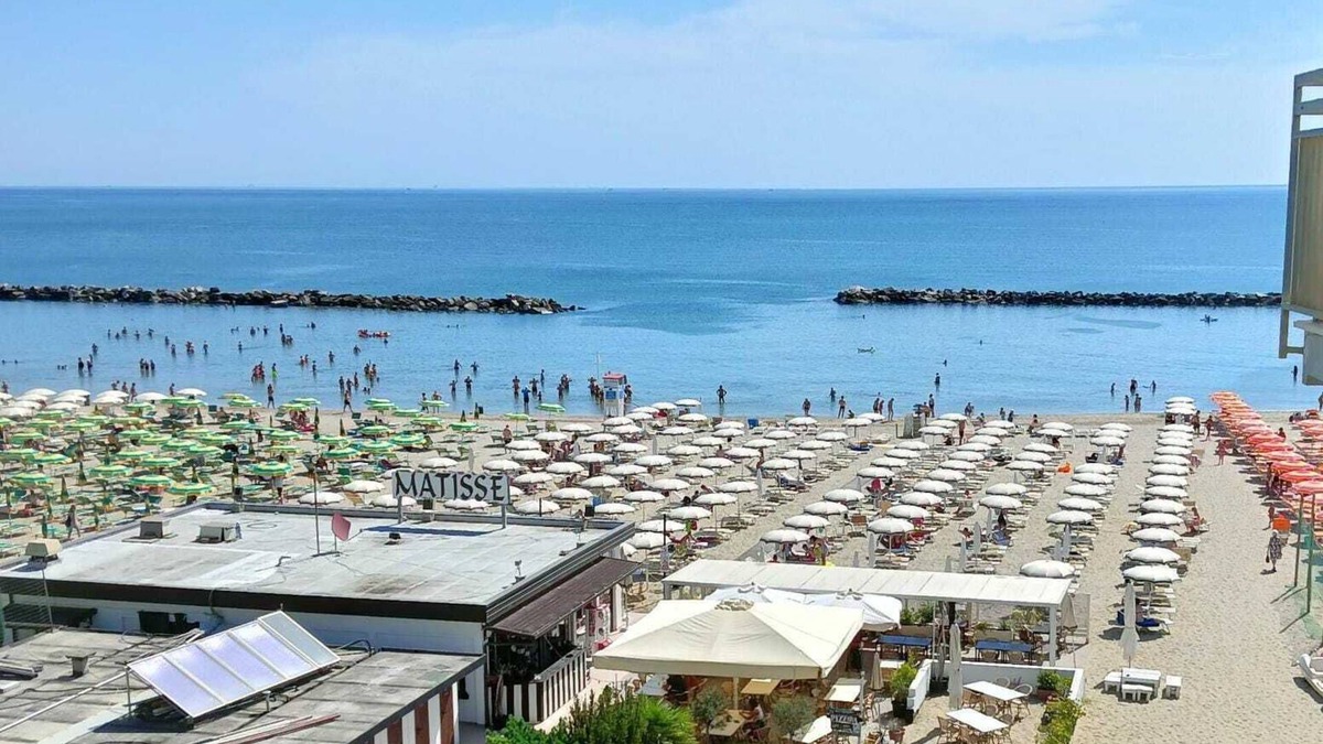 Lido di Savio Apartment | Apartment 'Appartamento Sul Mare Lido Di Savio' with Sea View and Balcony