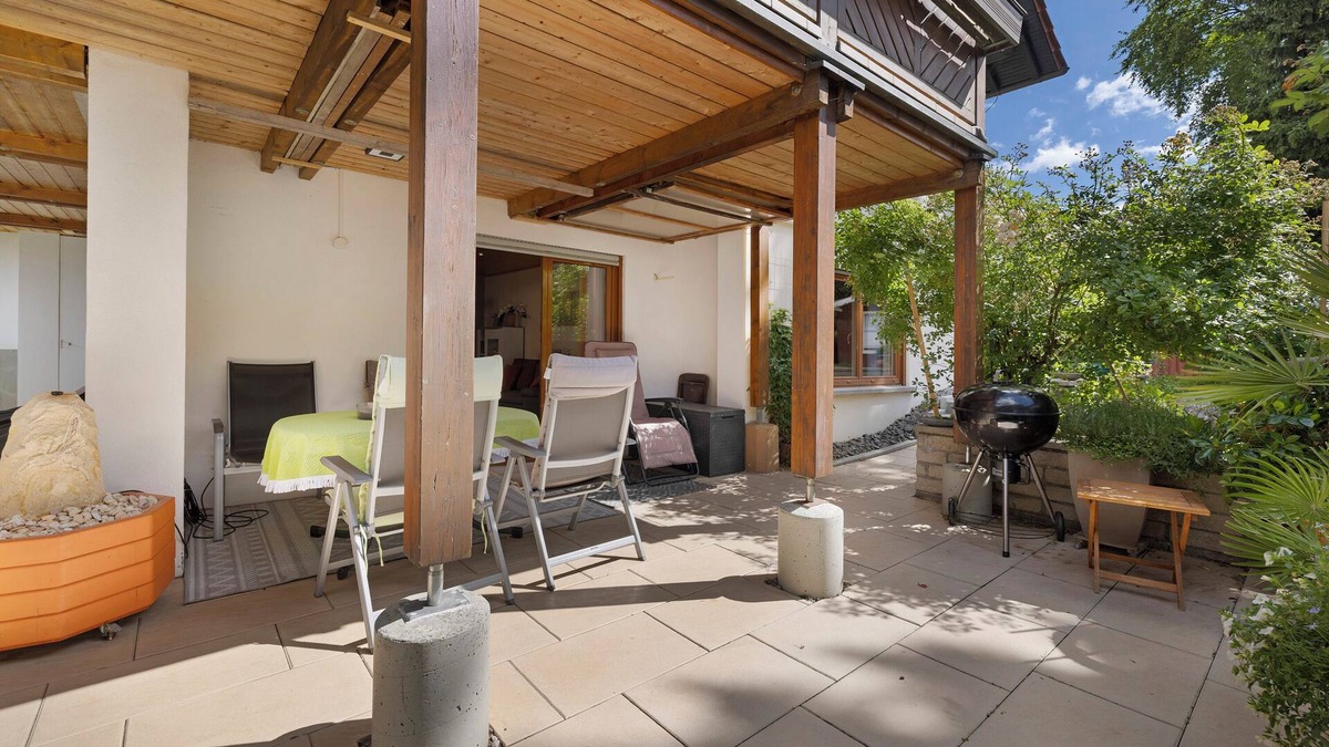 Messstetten Apartment | Apartment 'Janko' with Private Terrace, Garden and Wi-Fi