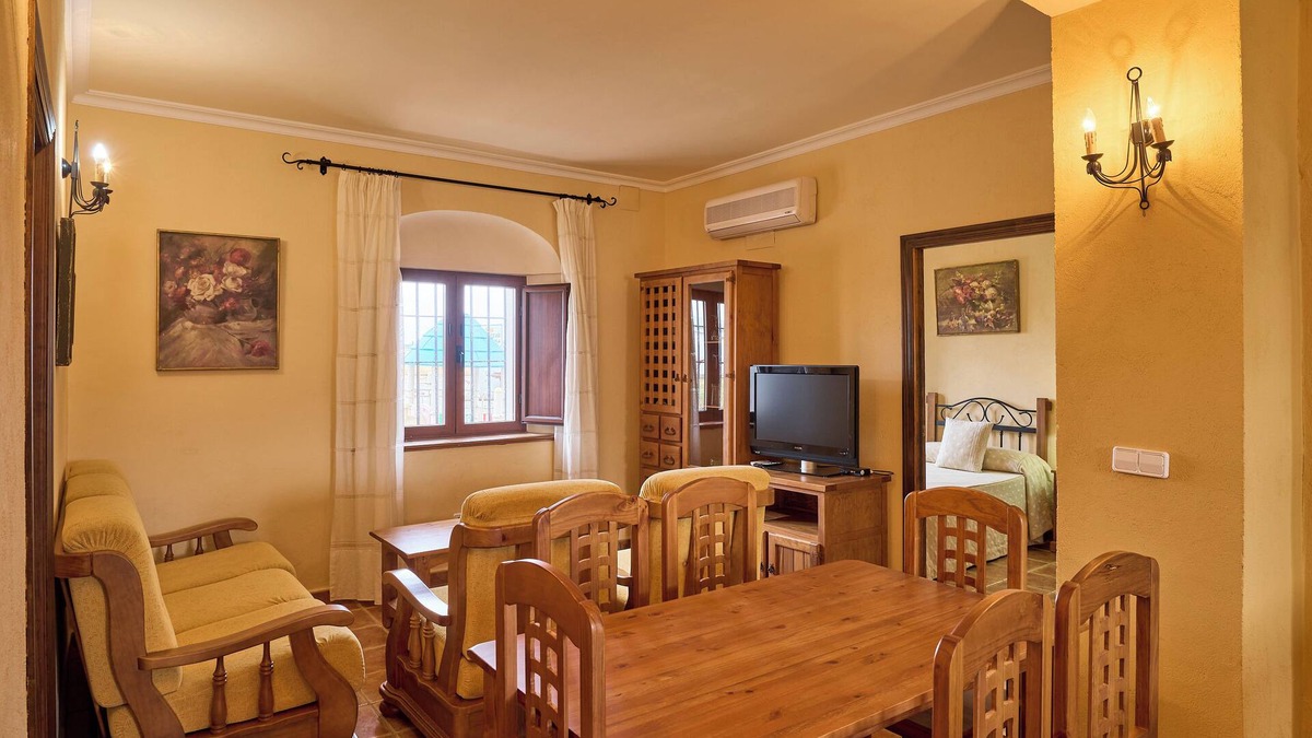 Valsequillo Apartment | Apartment 'Jazmin' with Balcony, Wi-Fi and Air Conditioning