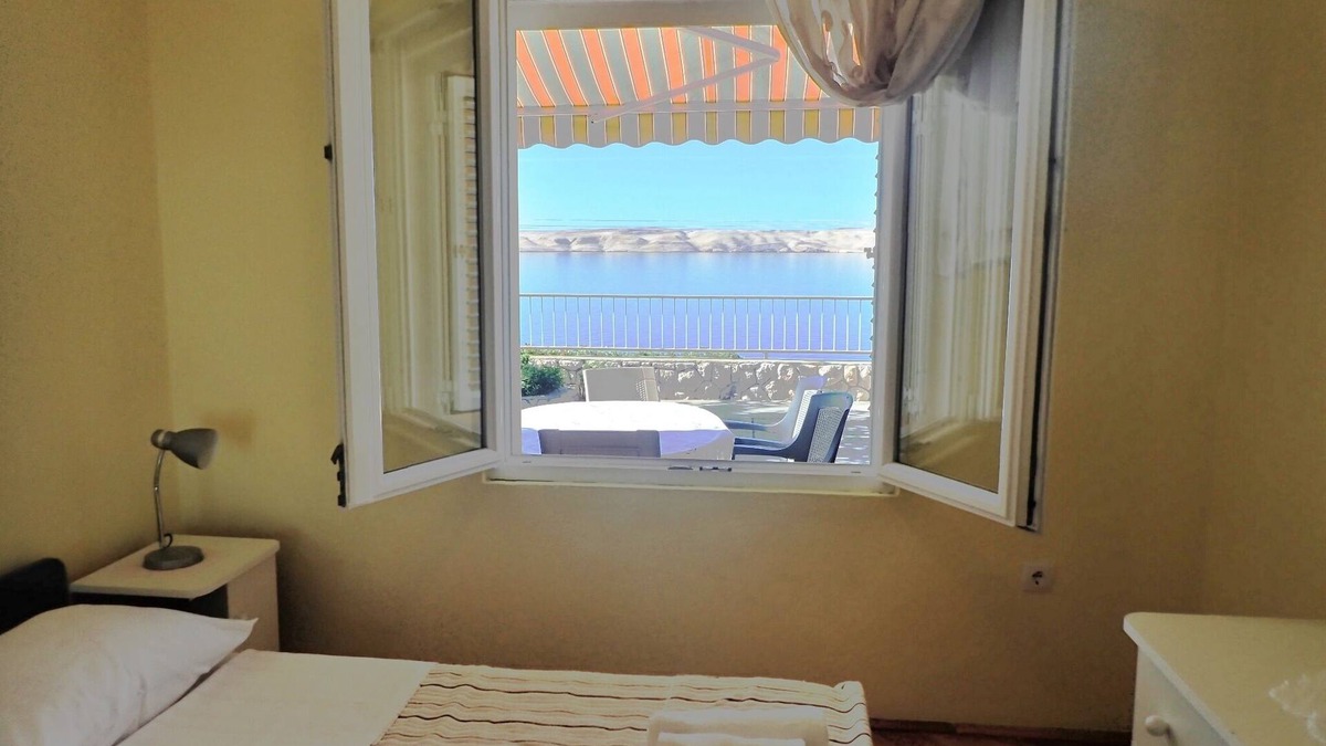 Baric Draga Apartment | Apartment Jela-right on the beach