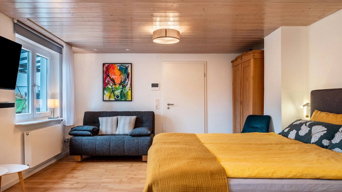 Eschbach Apartment | Apartment 'Jette' with Mountain View, Private Terrace and Wi-Fi