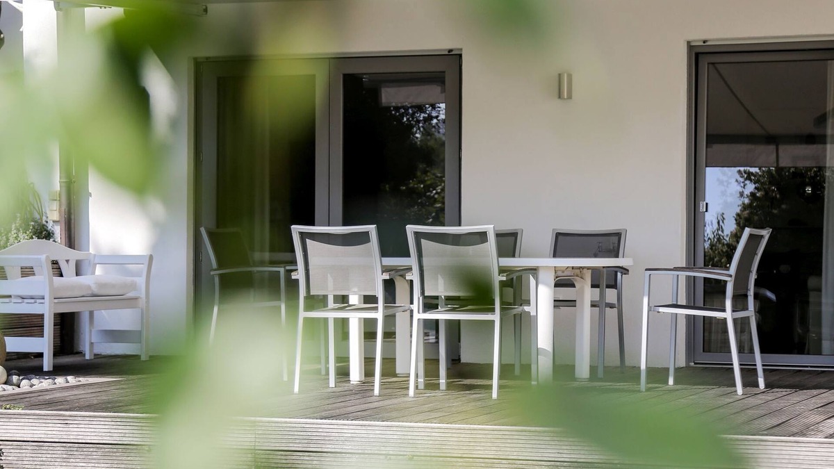 Bretten Apartment | Apartment 'Jung Und Lind' with Private Terrace, Private Garden and Wi-Fi
