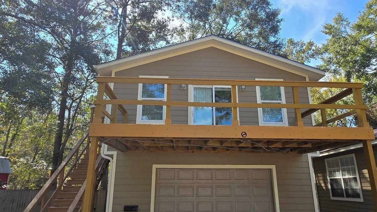 Magnolia Apartment | Apartment just 23 minutes from Texas Renaissance Festival