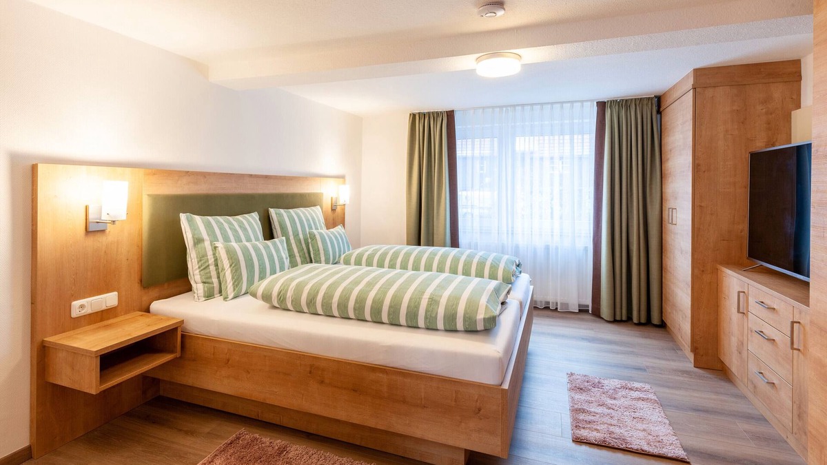 Waechtersbach Apartment | Apartment 'Kinzigtal' with Shared Terrace, Shared Garden and Wi-Fi