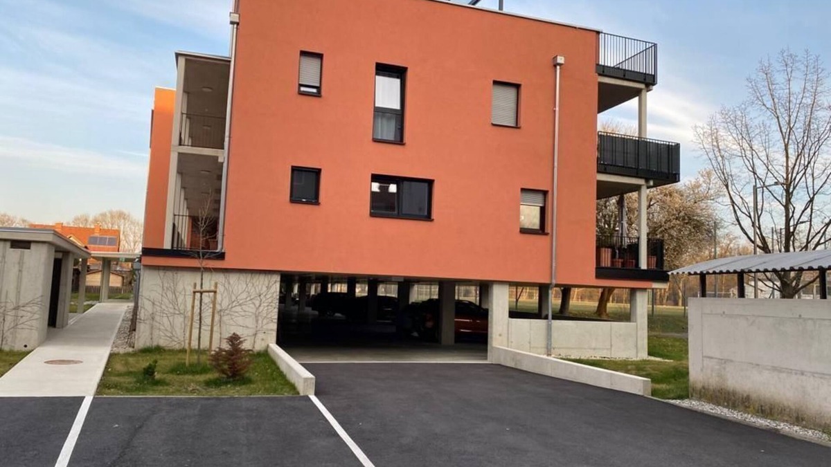 Laafeld Apartment | Apartment Kolar - Apartment/flat, separate toilet and bath/shower