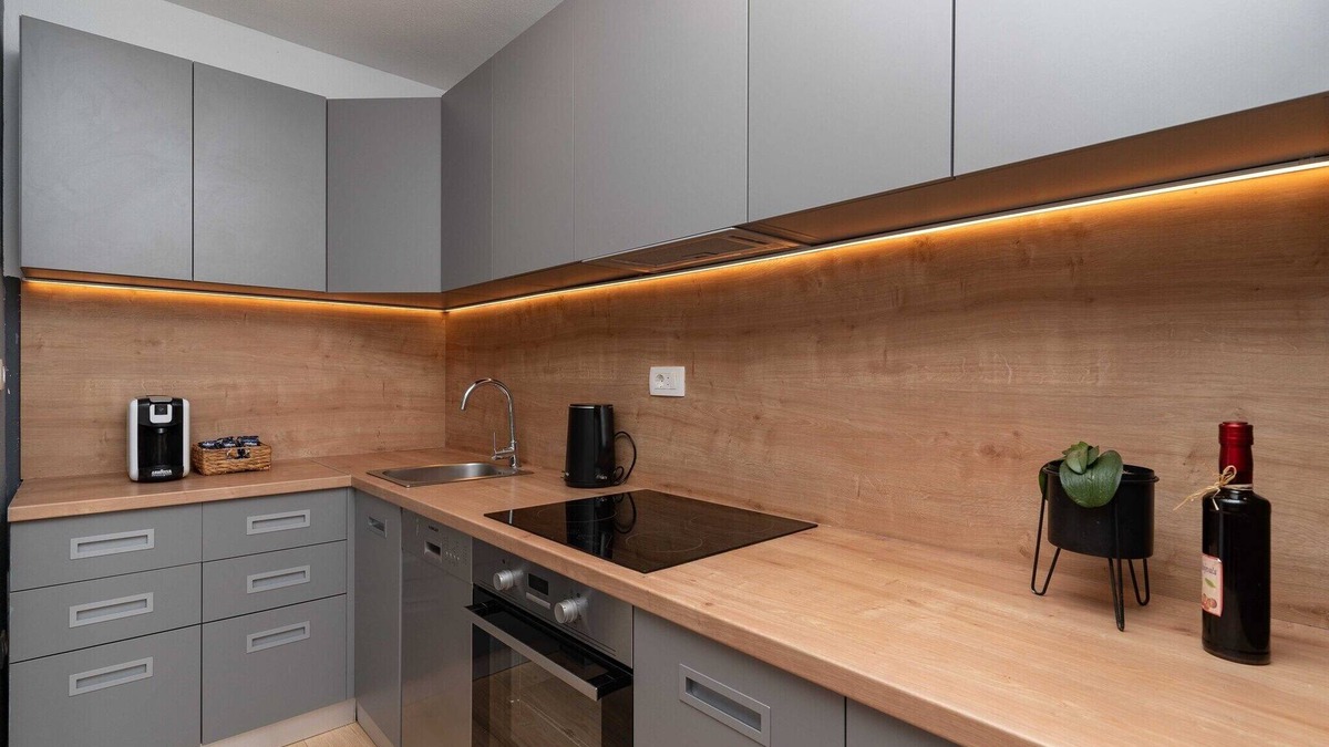 Molunat Apartment | Apartment Konak - Two Bedroom Apartment with Terrace and Sea View