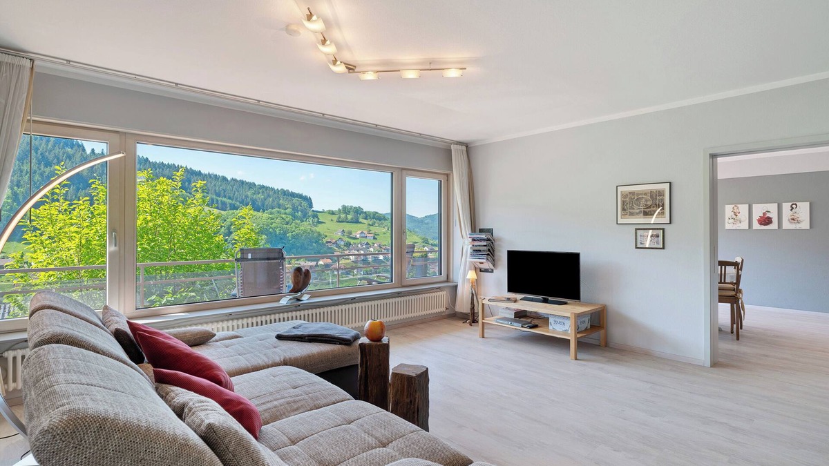 Busterbach Apartment | Apartment 'Kuckuckslockennest' with Mountain View, Private Terrace and Wi-Fi