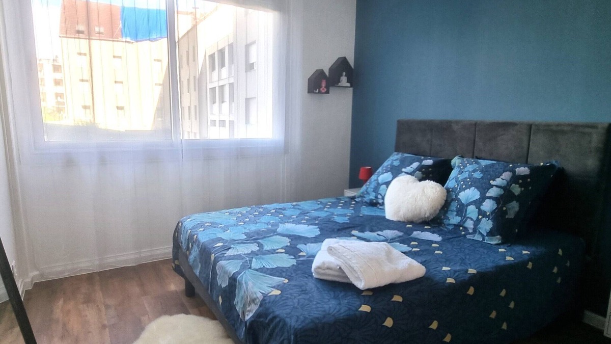 Thermal Apartment | Apartment "La Bohème" * /2 mm walk from the thermal baths and Lake Allier