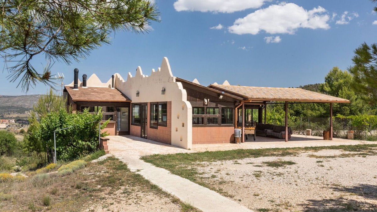 Mazuza House | Apartment 'La Mata Ill' with Mountain View, Shared Pool and Wi-Fi