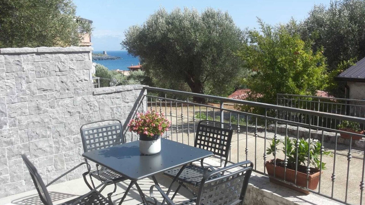 Marina Di Camerota Apartment | Apartment La Chiandata