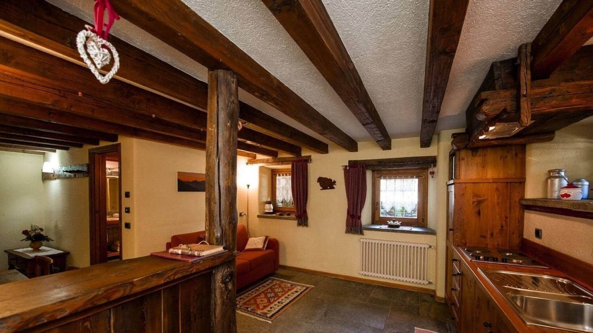 Grand Haury Apartment | Apartment "La Méizòn de Felise - Lo Bòi" with Mountain View, Shared Garden & Wi-Fi