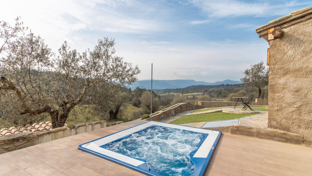 Bellestar Apartment | Apartment 'La Viña' with Mountain Views, Wi-Fi and Air Conditioning