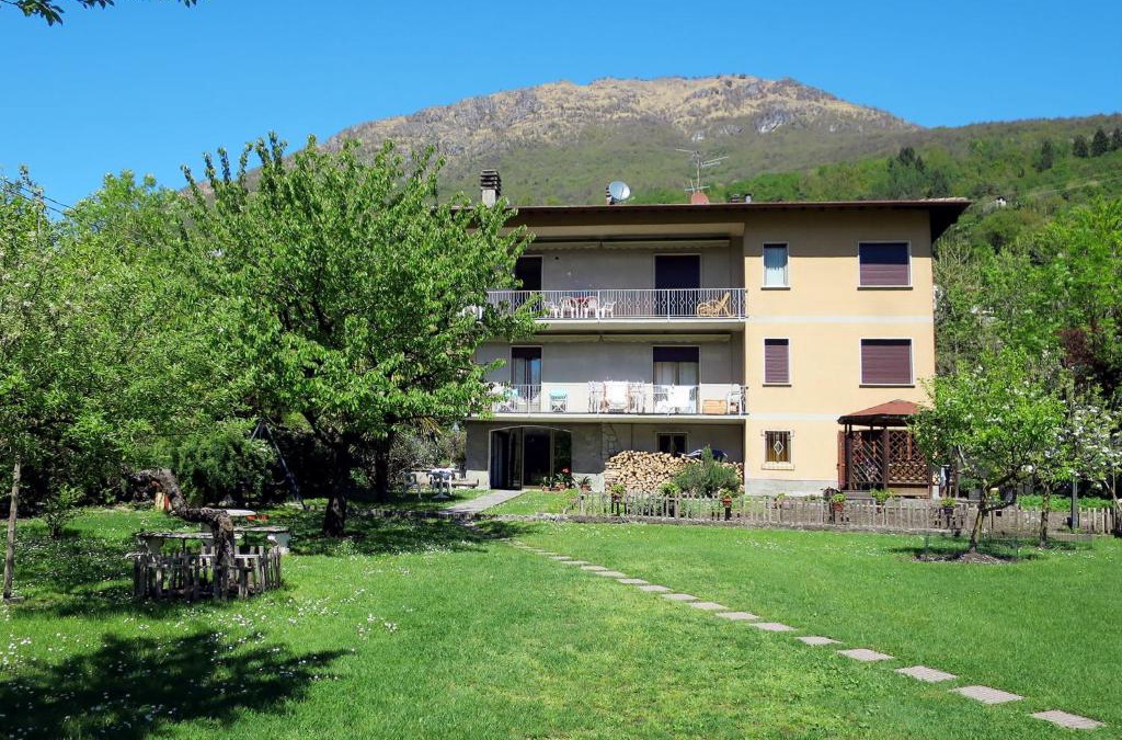 Carlazzo Apartment | Apartment Laghetto by Interhome