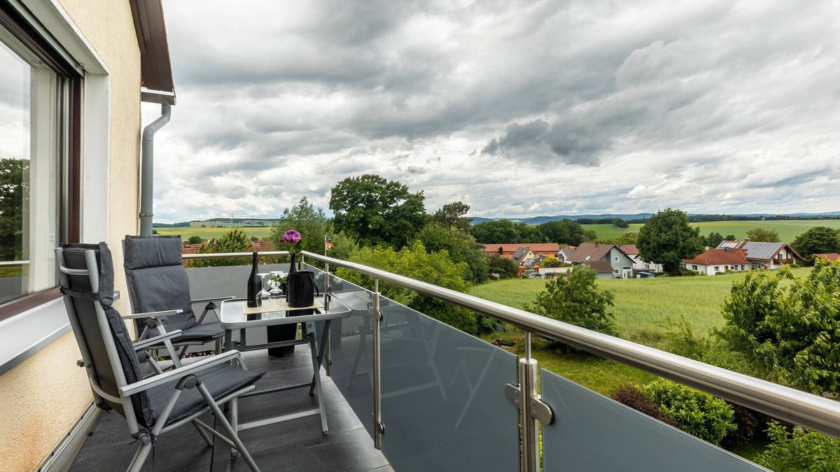 Homberg Apartment | Apartment 'Landblick' with Shared Garden, Balcony and Wi-Fi