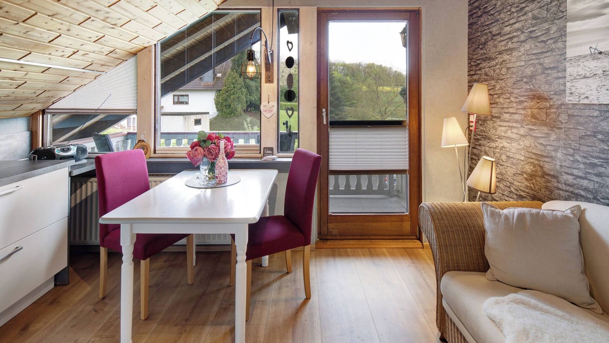Leuderode Apartment | Apartment "Landharmonie Knüll" with Private Terrace, Balcony & Wi-Fi