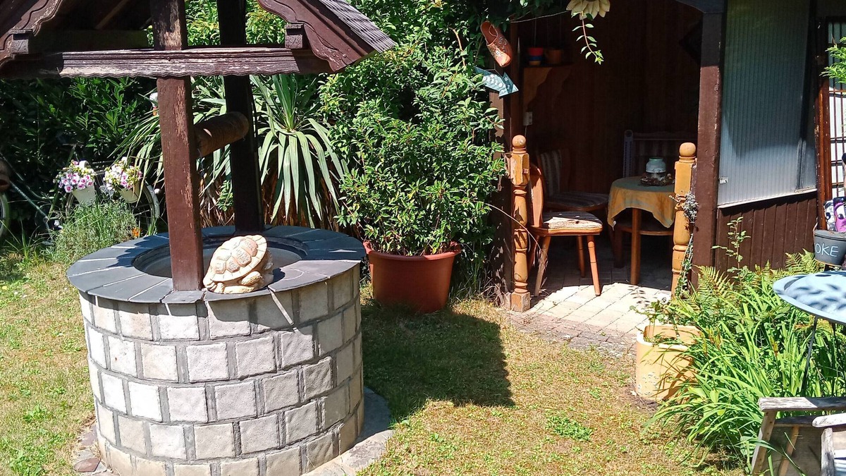 Jungersdorf Apartment | Apartment 'Langerwehe' with Private Terrace, Private Garden and Wi-Fi