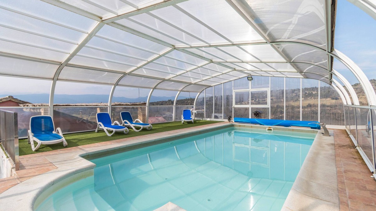 Bellestar Apartment | Apartment 'Las Planeras' with Mountain Views, Shared Pool and Wi-Fi