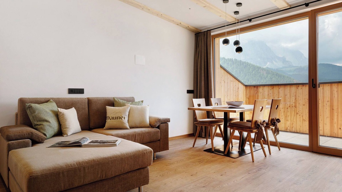 Daunei Apartment | Apartment 'Lat' with Mountain View, Shared Garden and Wi-Fi