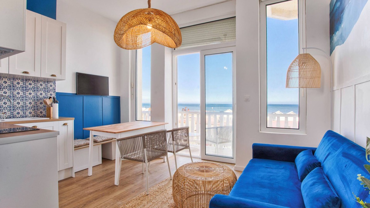 Villers-sur-Mer Apartment | Apartment Le Liaga Sea View