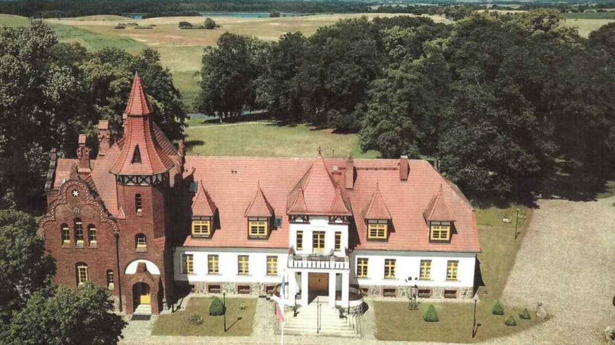 Klein Vielen Apartment | Apartment "Lilac" - * 4 very comfortable apartments in the castle Peckatel *