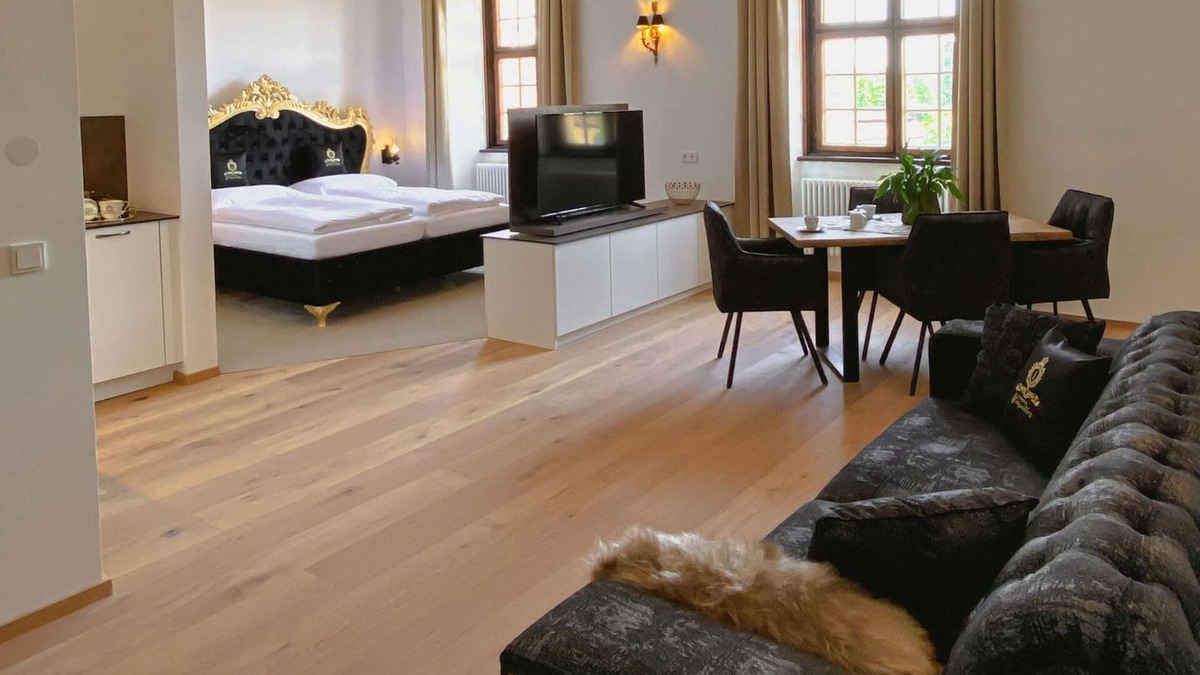 Aurolzmunster Apartment | Apartment Lillibeth - Innviertler Versailles Boutique Apartments