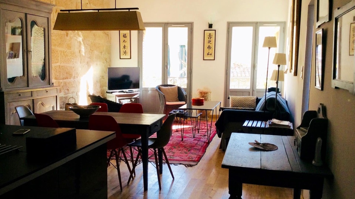 Uzes Apartment | Apartment located in the heart of the historic city - 50 m from Place aux Herbes