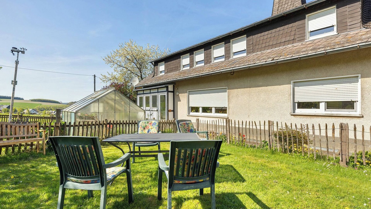 Boedefeld Apartment | Apartment 'Löwenzahn' with Shared Terrace, Shared Garden and Wi-Fi
