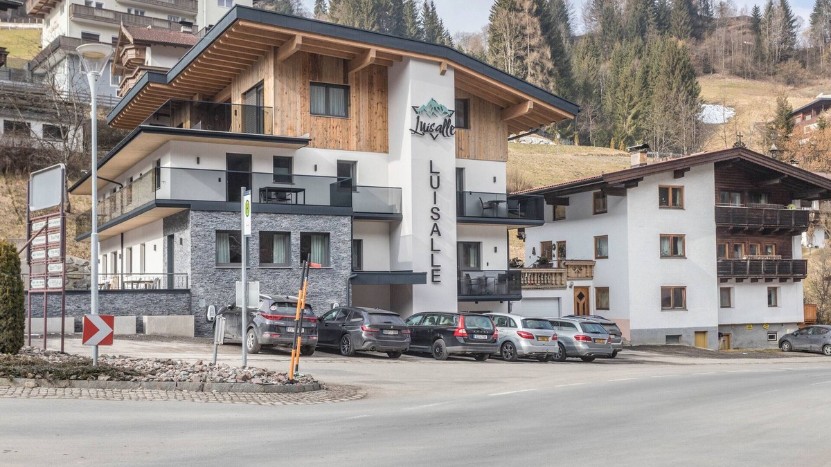 Auffach Apartment | Apartment 'Luisalle Top 6' with Mountain View, Balcony and Wi-Fi