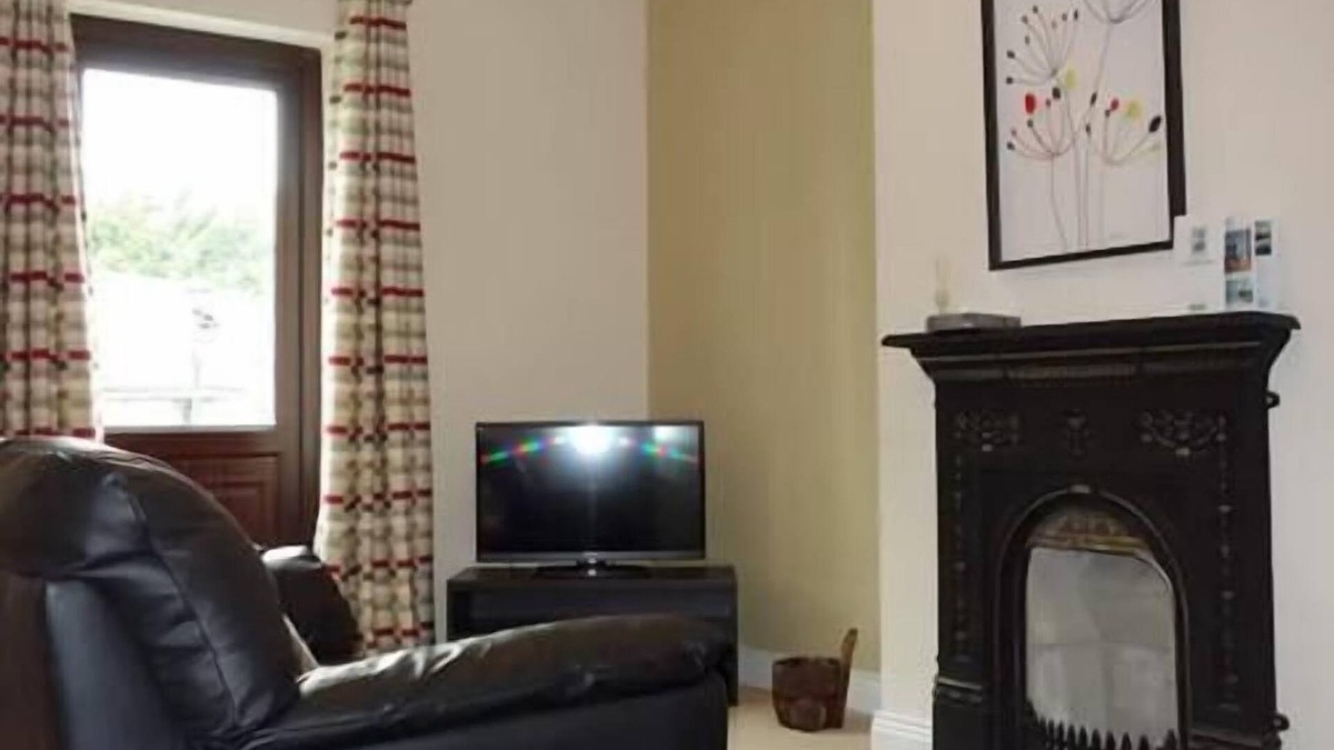 Clondra Apartment | Apartment-Luxury-Private Bathroom-2B