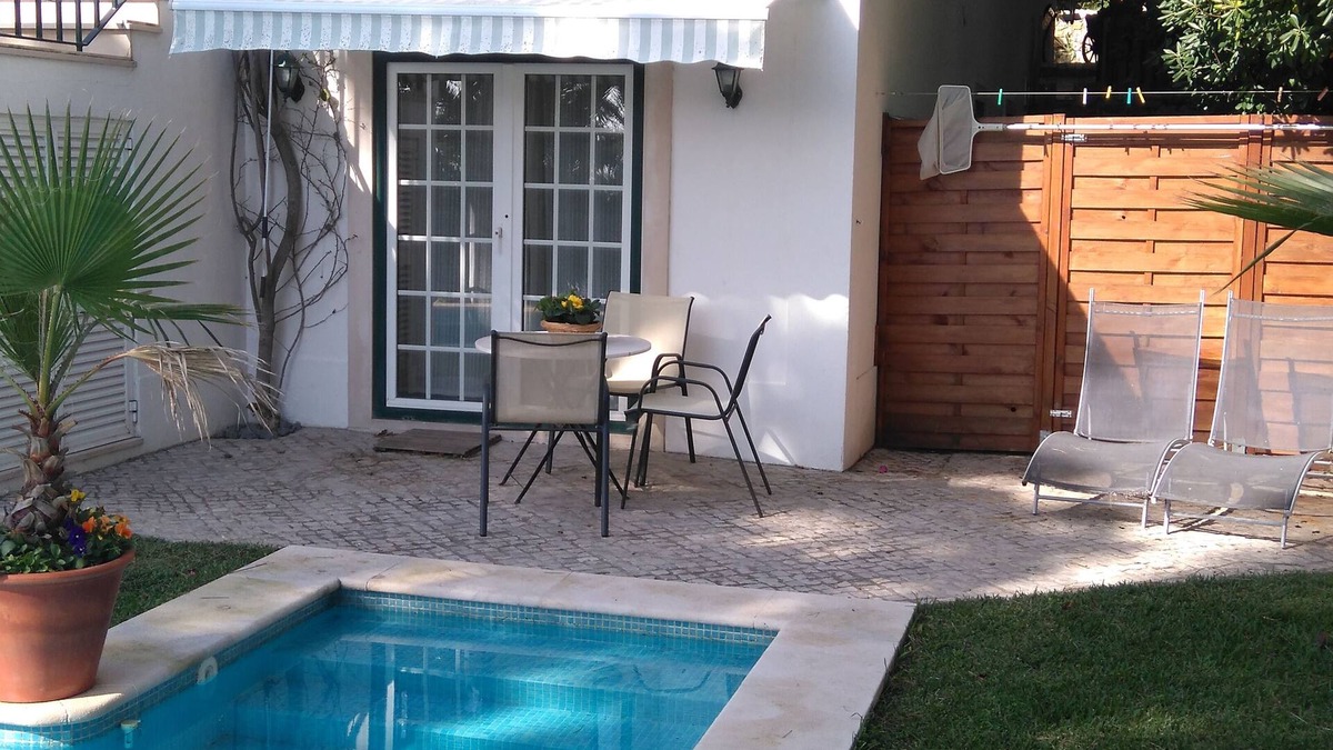 Sesimbra Apartment | Apartment m. Pool u. Sea view, about 500m to the beach in Sesimbra for max. 4 pers
