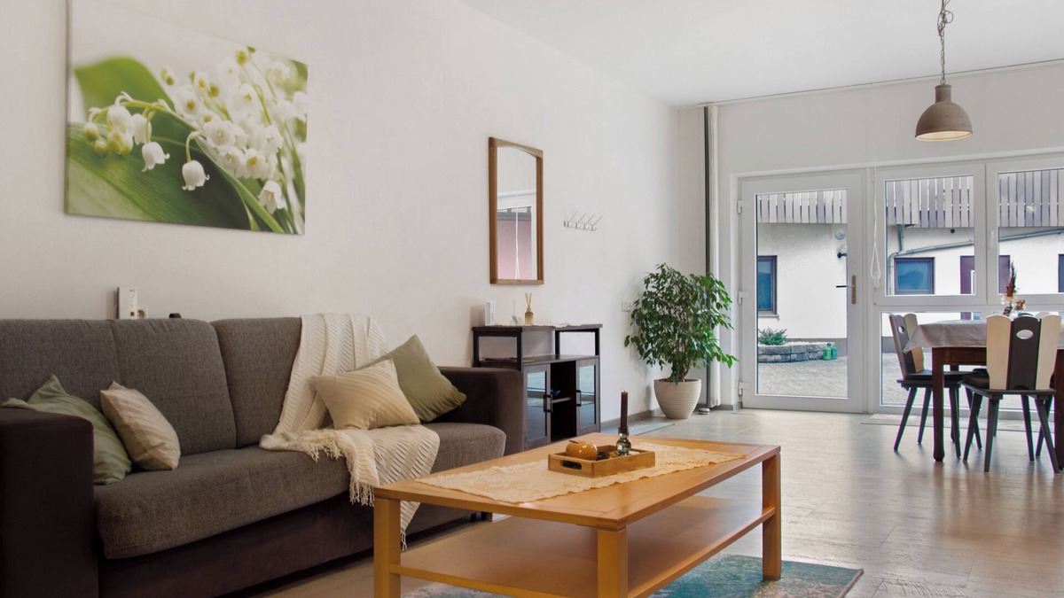 Wittighausen Apartment | Apartment 'Maiglöckchen' with Private Terrace, Shared Garden and Wi-Fi