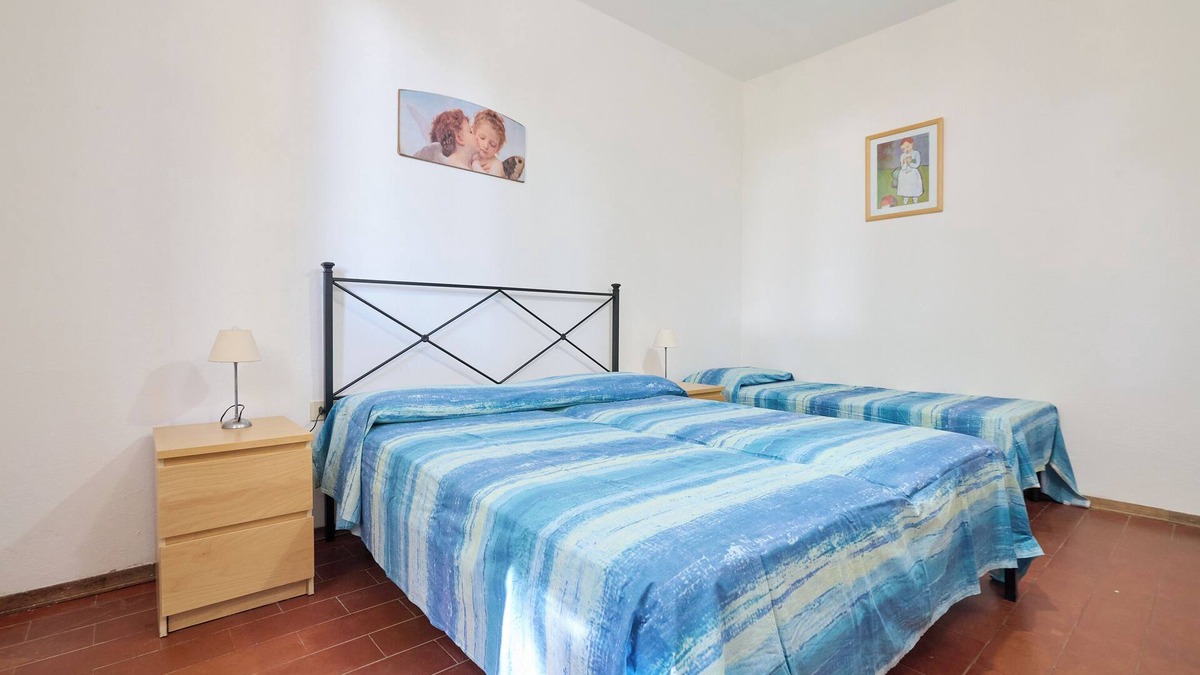 Piombino Apartment | Apartment 'Mare Etrusco 5' with Shared Garden and Wi-Fi