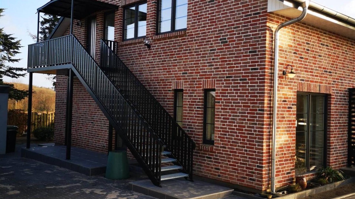 Boklund Apartment | Apartment 'Megis' with Private Terrace, Shared Garden and Wi-Fi