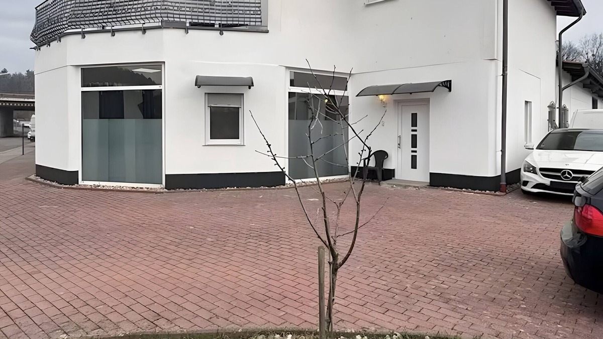 Beckingen Apartment | Apartment 'Menzel' with Mountain View and Wi-Fi