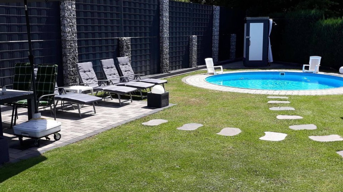 Mahren Apartment | Apartment Meyer - 4-bed apartment/apartment, shower, toilet, 1 bedroom