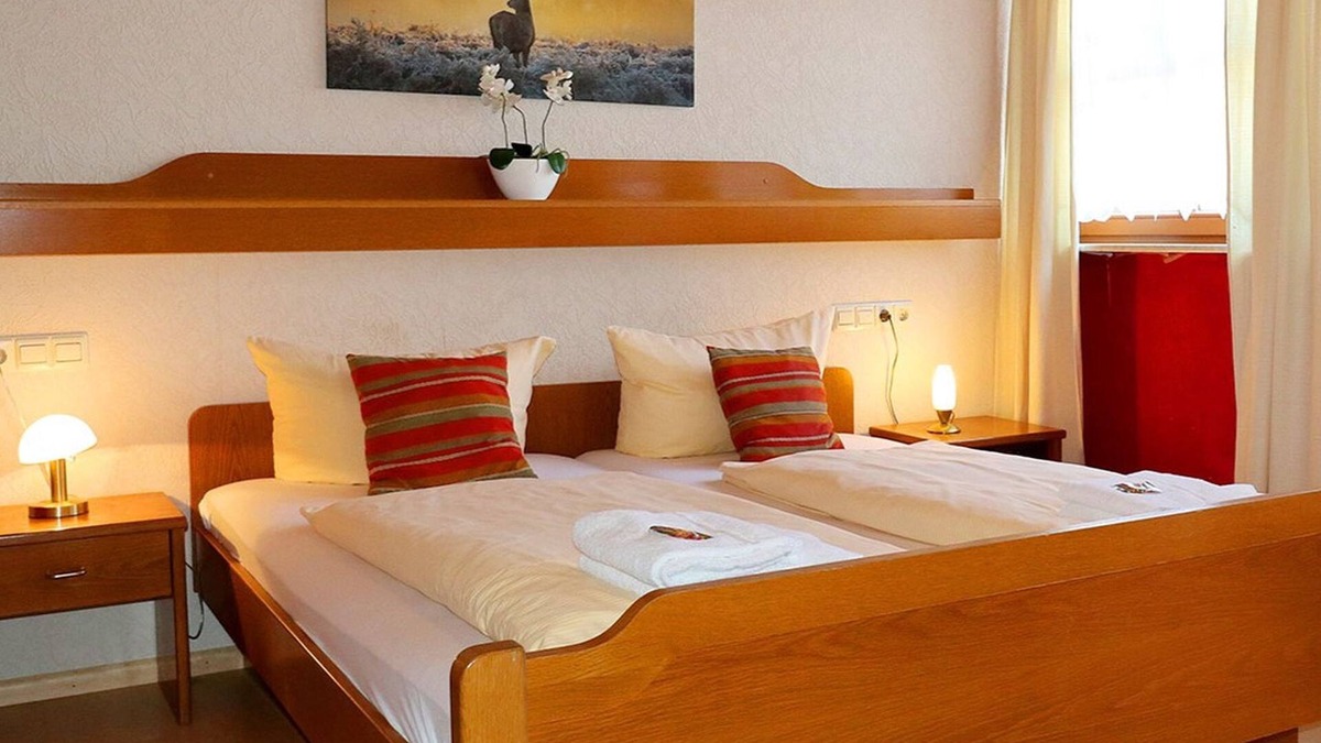 Rheinhausen Apartment | Apartment mit Dusche und WC