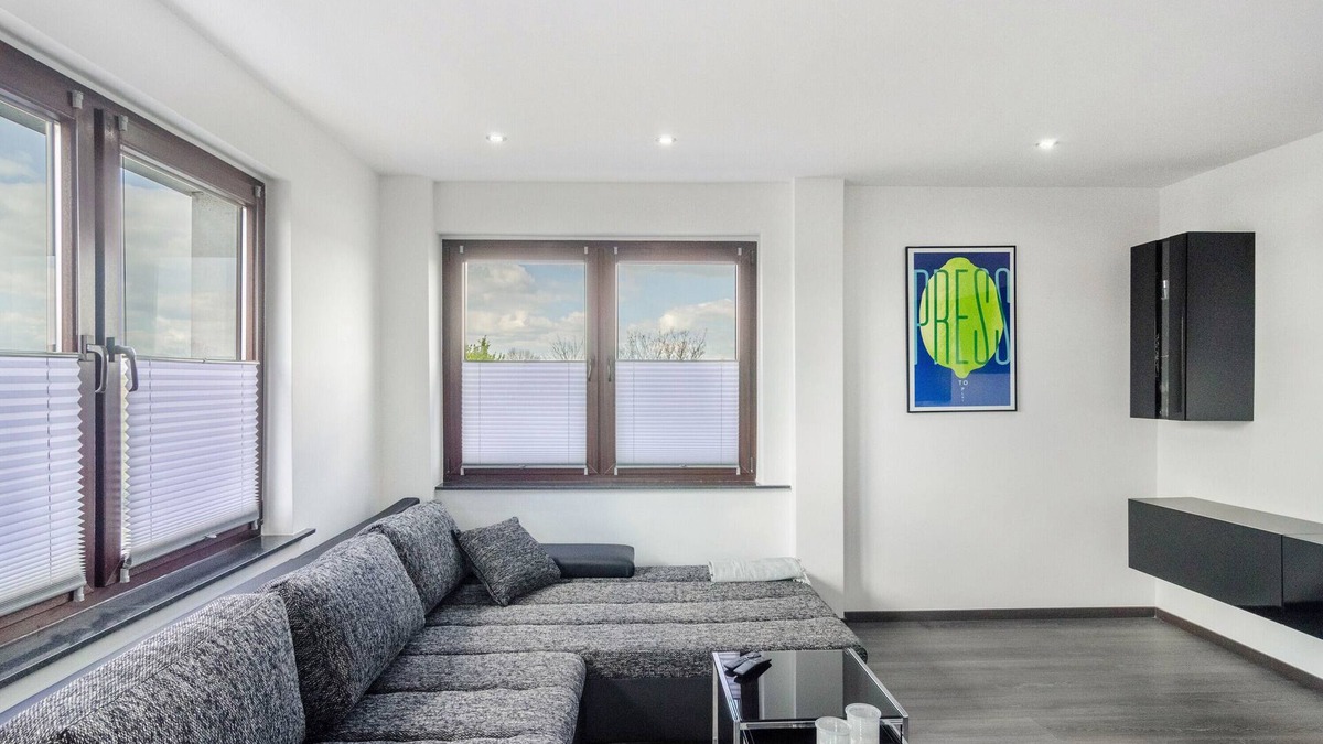 Bant Apartment | Apartment 'Moin, Die Ferienwohnung' with its own private little meadow and Wi-Fi
