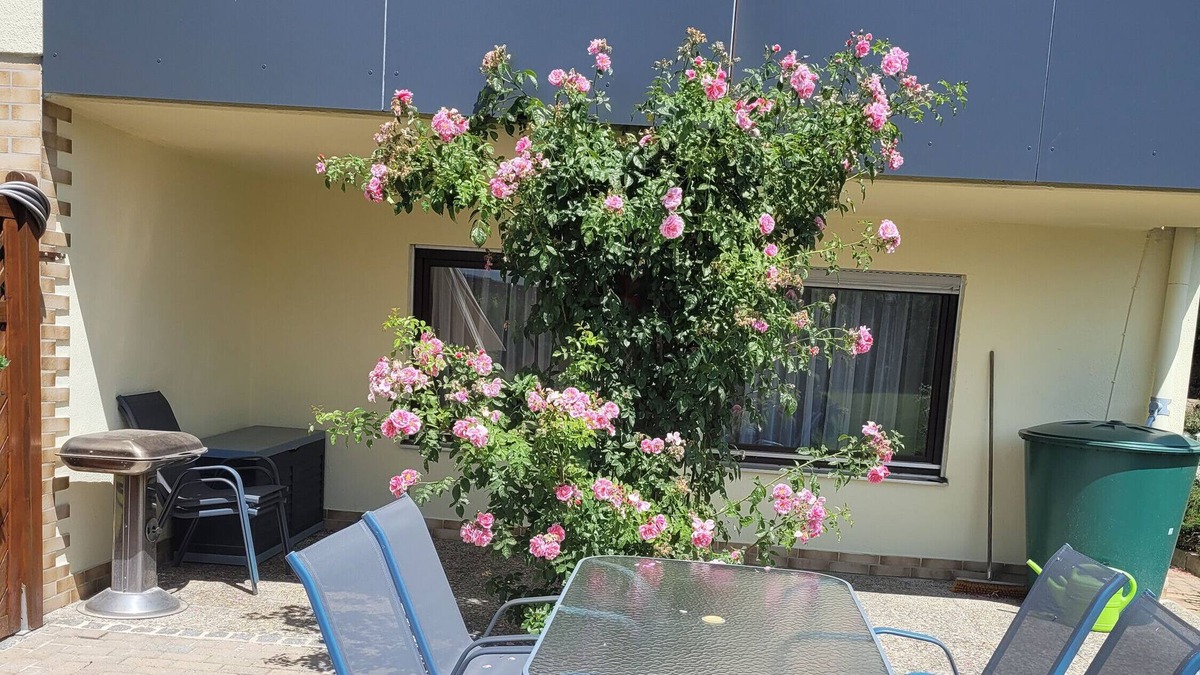 Rainau Apartment | Apartment "Nähe Bucher - Stausee" with Shared Terrace, Shared Garden and Wi-Fi