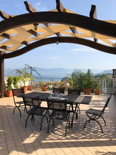 Pizzo Apartment | Apartment Napitia Hills