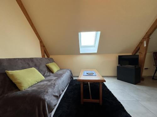Chaufour-Notre-Dame Apartment | Apartment near Le Mans with Private Garden