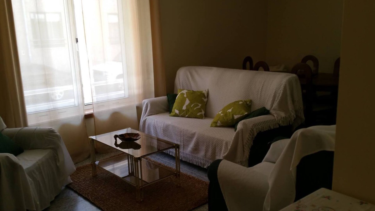 Madalena Apartment | Apartment Near the Beach