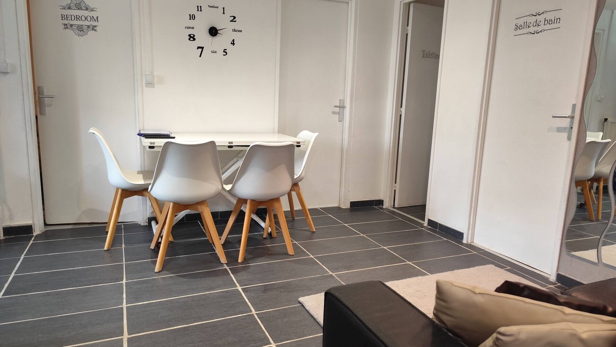 Noisy-le-Grand Apartment | Apartment near Bry-sur-Marne RER station 30 mn from Disney and Paris